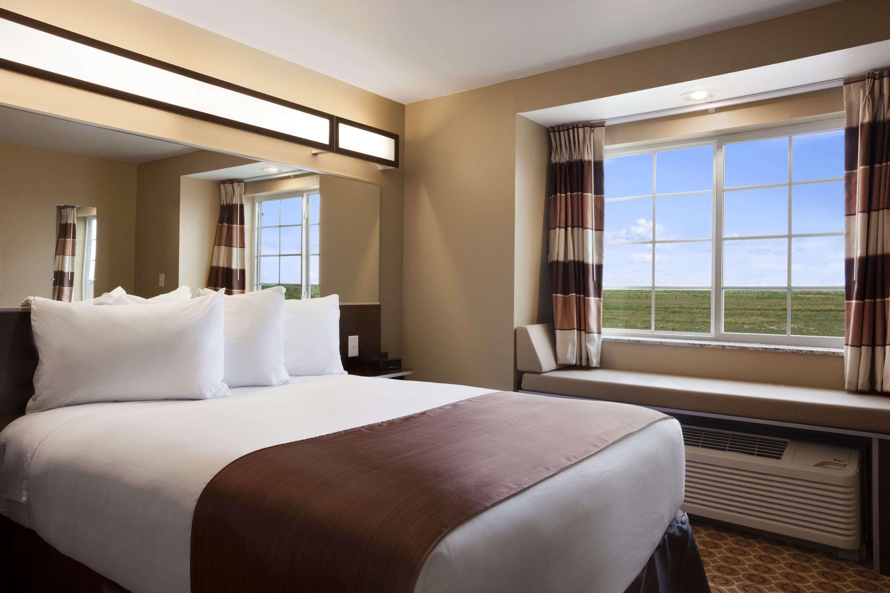 Microtel Inn And Suites Pecos Zewnętrze zdjęcie