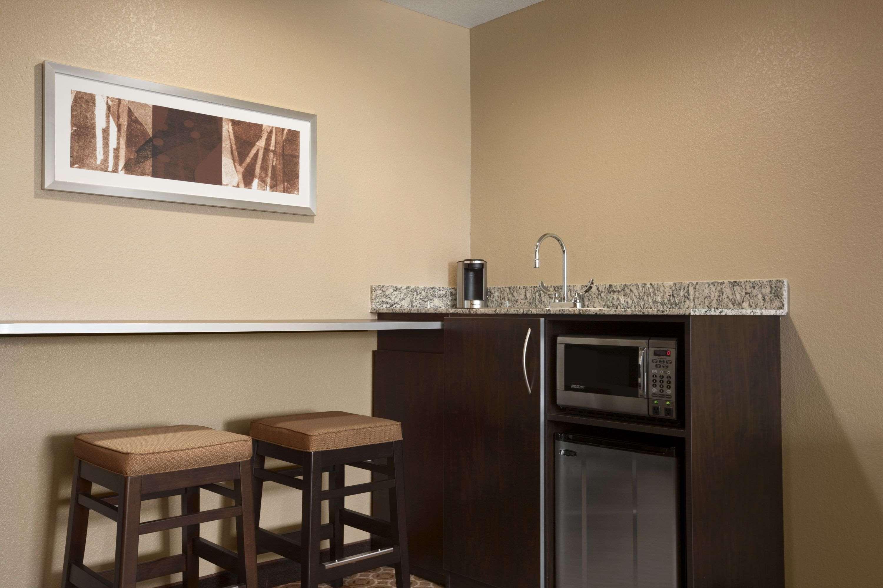 Microtel Inn And Suites Pecos Zewnętrze zdjęcie